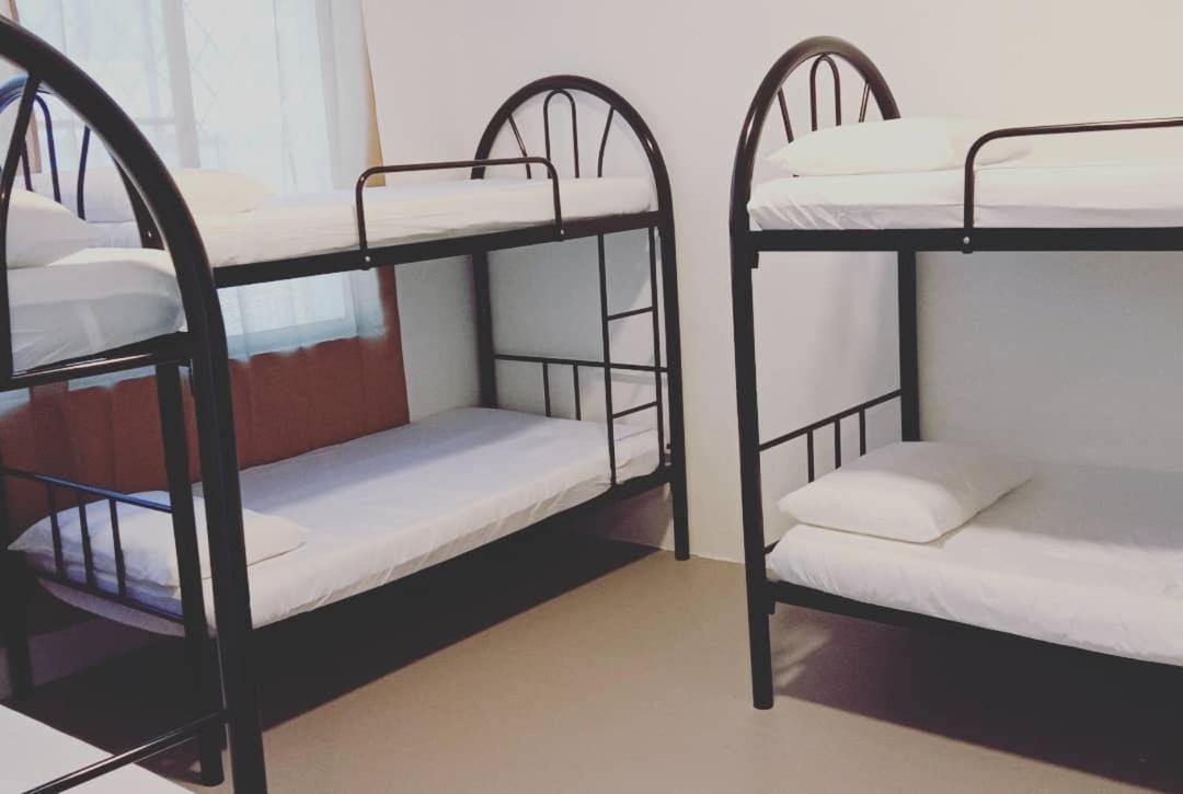 Karya Story Hostel Kudat Exteriör bild